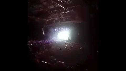 «Жыве Беларусь!» на концерте Brutto в Гомеле