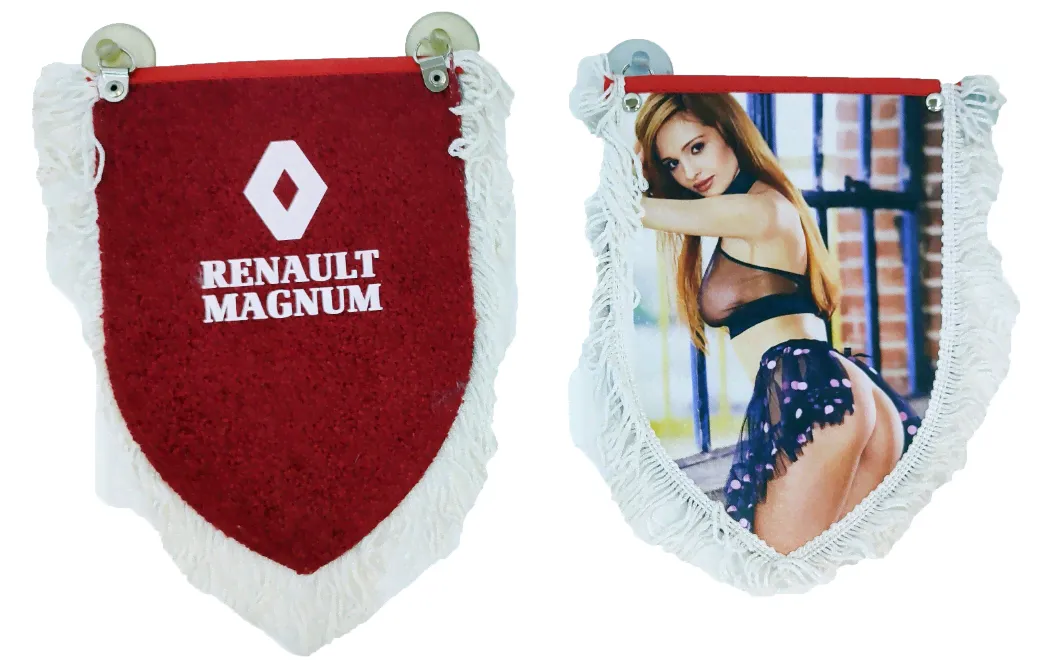 Вымпел №20 Renault Девушки