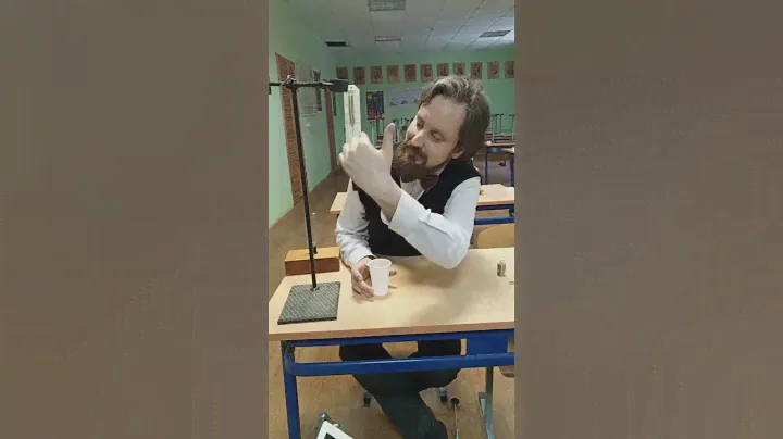 Опыт: сила Архимеда и как она проявляется